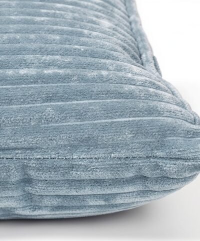 details coussin de lecture velours avec poches